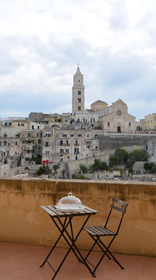 Antica Dimora Storica La Finestra Sul Campanile Villa Matera Luaran gambar