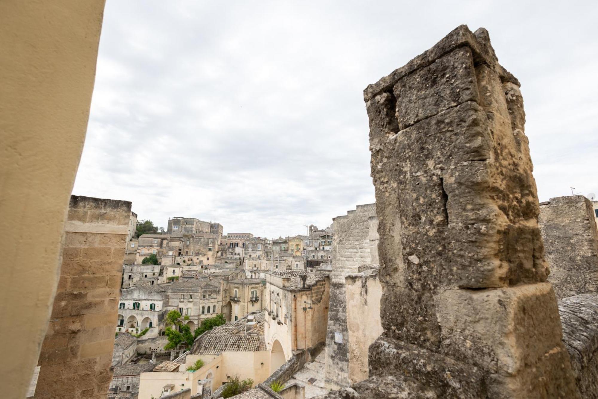 Antica Dimora Storica La Finestra Sul Campanile Villa Matera Luaran gambar