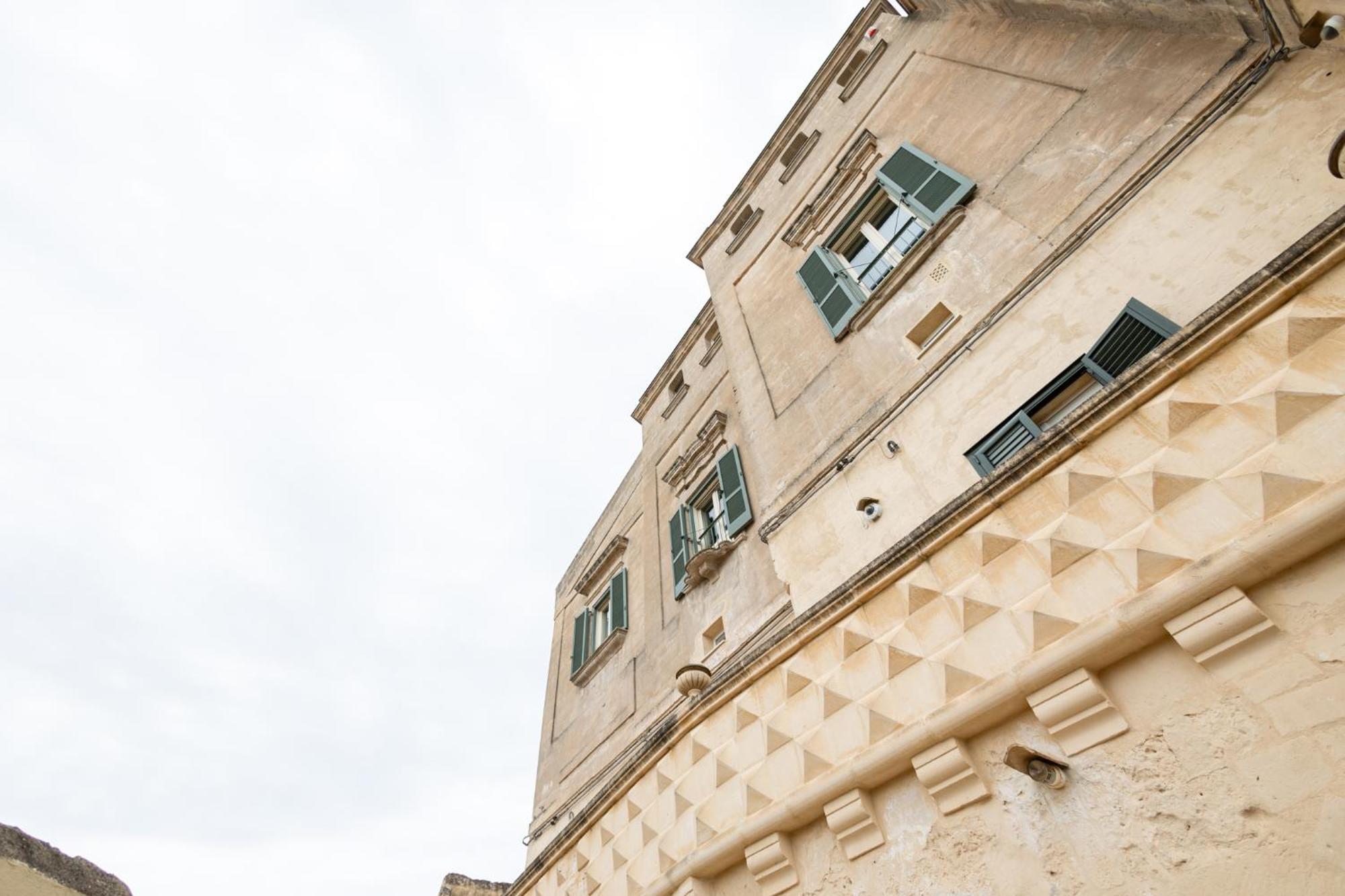 Antica Dimora Storica La Finestra Sul Campanile Villa Matera Luaran gambar