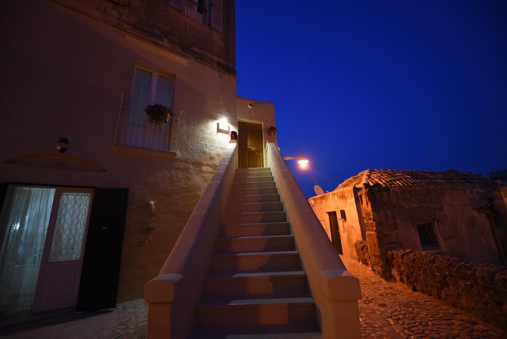 Antica Dimora Storica La Finestra Sul Campanile Villa Matera Luaran gambar